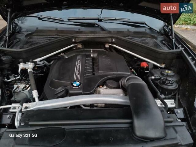 Черный БМВ Х6, объемом двигателя 3 л и пробегом 269 тыс. км за 19999 $, фото 7 на Automoto.ua