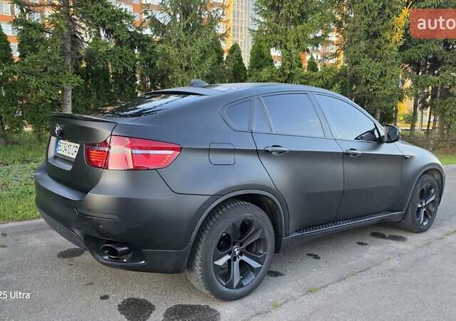Черный БМВ Х6, объемом двигателя 3 л и пробегом 181 тыс. км за 15500 $, фото 12 на Automoto.ua
