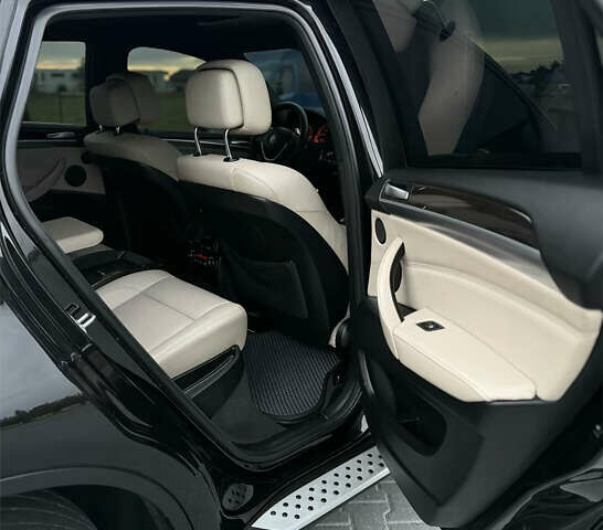 Черный БМВ Х6, объемом двигателя 2.99 л и пробегом 325 тыс. км за 23500 $, фото 12 на Automoto.ua