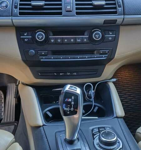 Черный БМВ Х6, объемом двигателя 4.4 л и пробегом 167 тыс. км за 19999 $, фото 16 на Automoto.ua