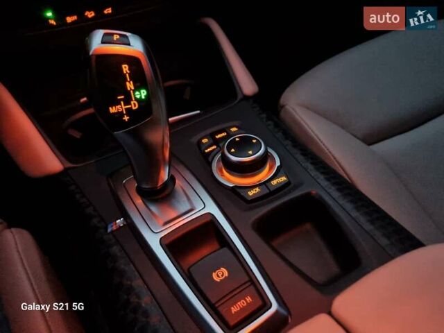 Черный БМВ Х6, объемом двигателя 3 л и пробегом 269 тыс. км за 19999 $, фото 1 на Automoto.ua