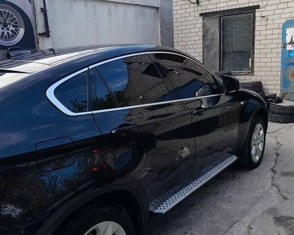 Черный БМВ Х6, объемом двигателя 3 л и пробегом 92 тыс. км за 21000 $, фото 20 на Automoto.ua
