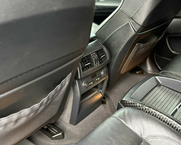 Черный БМВ Х6, объемом двигателя 3 л и пробегом 254 тыс. км за 19700 $, фото 65 на Automoto.ua