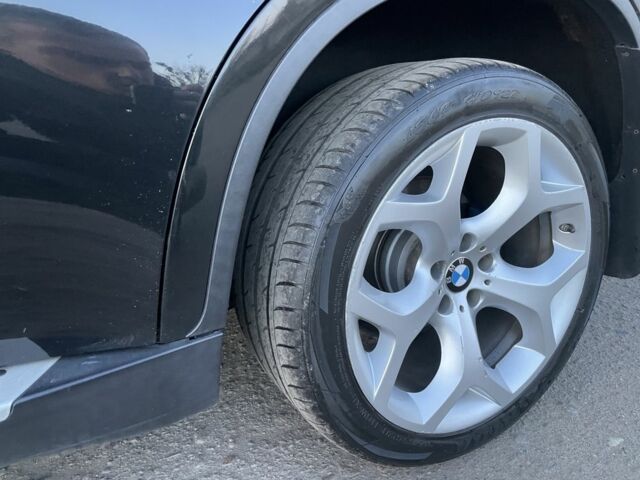 Чорний БМВ Х6, об'ємом двигуна 3 л та пробігом 270 тис. км за 15999 $, фото 20 на Automoto.ua