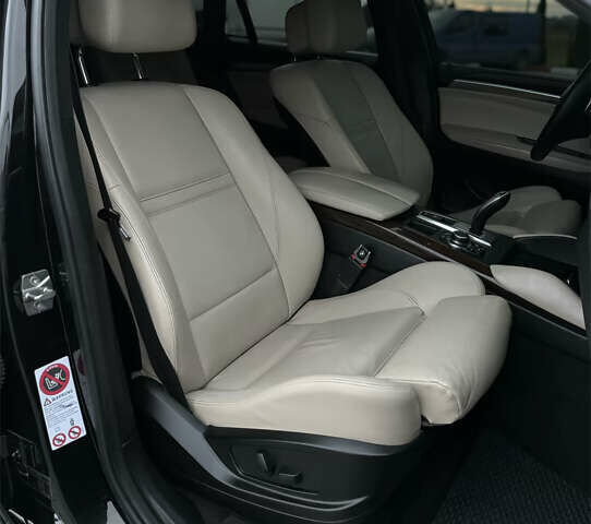 Черный БМВ Х6, объемом двигателя 2.99 л и пробегом 325 тыс. км за 23500 $, фото 10 на Automoto.ua