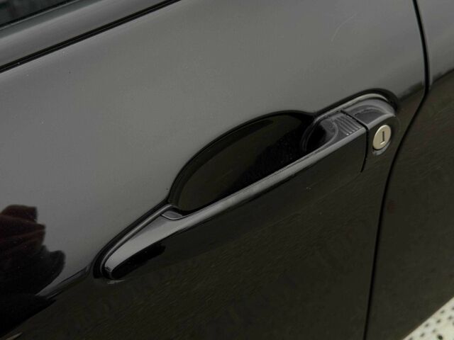 Черный БМВ Х6, объемом двигателя 4.4 л и пробегом 200 тыс. км за 16500 $, фото 6 на Automoto.ua