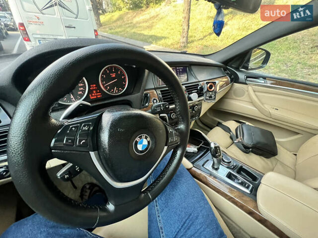 Черный БМВ Х6, объемом двигателя 3 л и пробегом 300 тыс. км за 16550 $, фото 31 на Automoto.ua