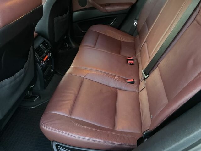 Чорний БМВ Х6, об'ємом двигуна 3 л та пробігом 270 тис. км за 15999 $, фото 8 на Automoto.ua