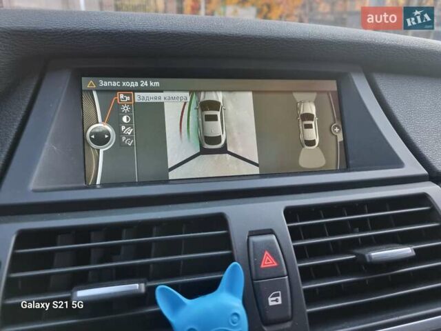 Черный БМВ Х6, объемом двигателя 3 л и пробегом 269 тыс. км за 19999 $, фото 28 на Automoto.ua