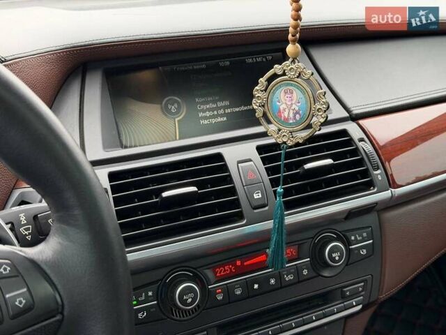 Черный БМВ Х6, объемом двигателя 4.39 л и пробегом 200 тыс. км за 16500 $, фото 58 на Automoto.ua