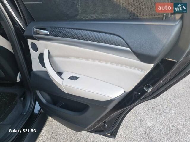 Черный БМВ Х6, объемом двигателя 3 л и пробегом 269 тыс. км за 19999 $, фото 42 на Automoto.ua