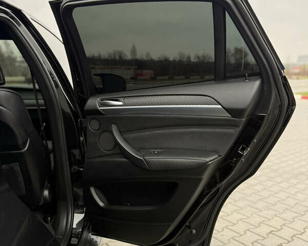 Черный БМВ Х6, объемом двигателя 3 л и пробегом 254 тыс. км за 19700 $, фото 67 на Automoto.ua