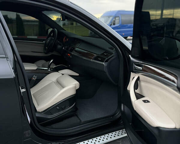 Черный БМВ Х6, объемом двигателя 3 л и пробегом 322 тыс. км за 18500 $, фото 57 на Automoto.ua