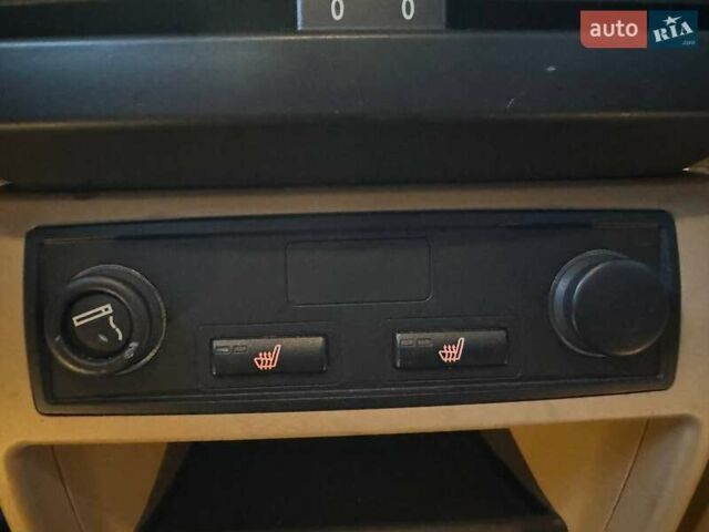 Чорний БМВ Х6, об'ємом двигуна 2.98 л та пробігом 141 тис. км за 17490 $, фото 11 на Automoto.ua