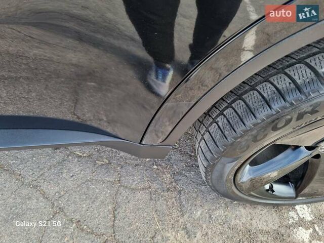 Черный БМВ Х6, объемом двигателя 3 л и пробегом 269 тыс. км за 19999 $, фото 65 на Automoto.ua