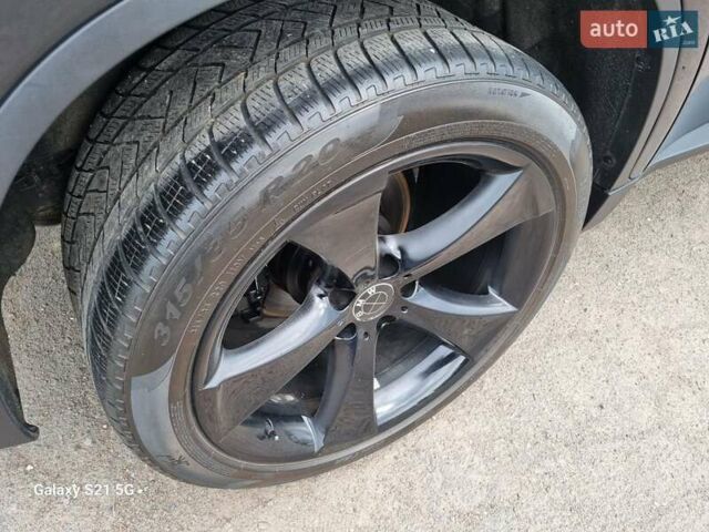 Черный БМВ Х6, объемом двигателя 3 л и пробегом 269 тыс. км за 19999 $, фото 80 на Automoto.ua