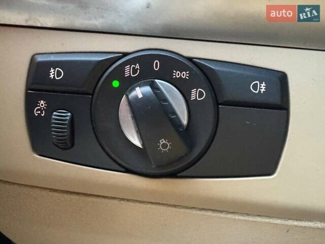 Чорний БМВ Х6, об'ємом двигуна 2.98 л та пробігом 141 тис. км за 17490 $, фото 17 на Automoto.ua