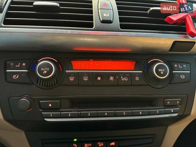 Чорний БМВ Х6, об'ємом двигуна 2.98 л та пробігом 141 тис. км за 17490 $, фото 21 на Automoto.ua