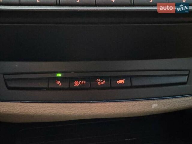 Чорний БМВ Х6, об'ємом двигуна 2.98 л та пробігом 141 тис. км за 17490 $, фото 22 на Automoto.ua