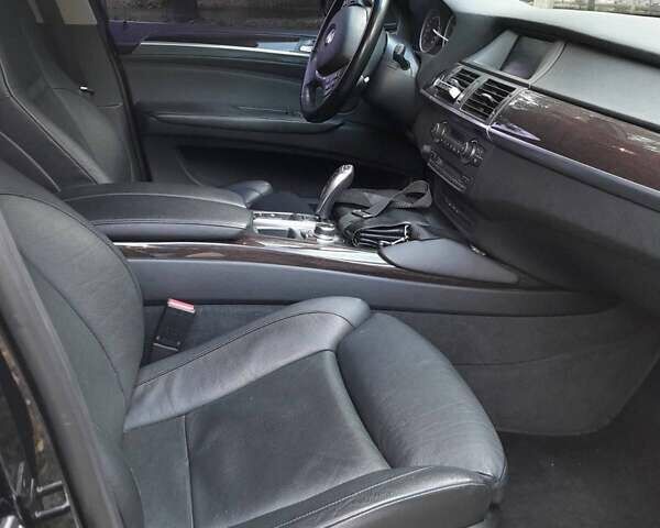 Черный БМВ Х6, объемом двигателя 3 л и пробегом 92 тыс. км за 21000 $, фото 11 на Automoto.ua