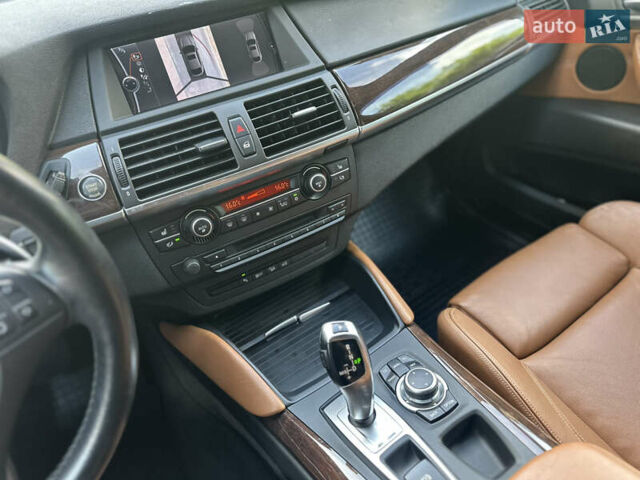 Черный БМВ Х6, объемом двигателя 2.99 л и пробегом 194 тыс. км за 22500 $, фото 13 на Automoto.ua