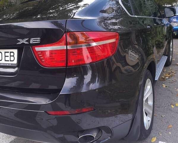 Черный БМВ Х6, объемом двигателя 3 л и пробегом 92 тыс. км за 21000 $, фото 18 на Automoto.ua