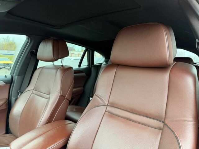 Черный БМВ Х6, объемом двигателя 4.4 л и пробегом 200 тыс. км за 16500 $, фото 16 на Automoto.ua