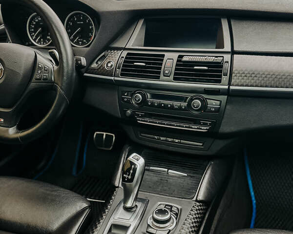 Чорний БМВ Х6, об'ємом двигуна 2.98 л та пробігом 280 тис. км за 16500 $, фото 18 на Automoto.ua