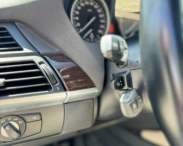 Черный БМВ Х6, объемом двигателя 2.99 л и пробегом 297 тыс. км за 22500 $, фото 9 на Automoto.ua