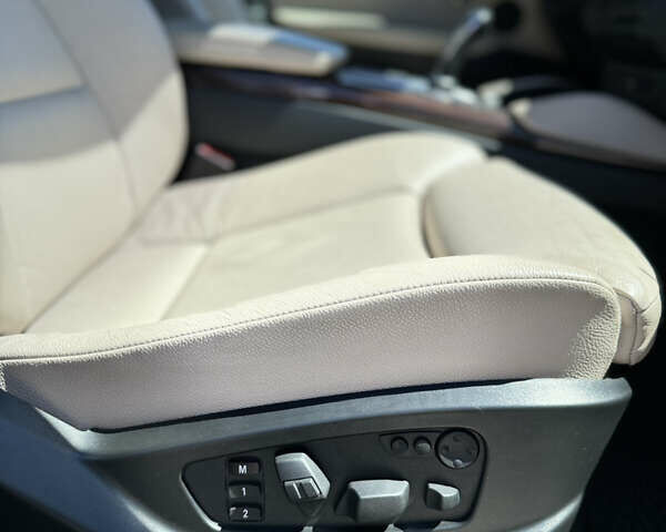 Черный БМВ Х6, объемом двигателя 2.99 л и пробегом 297 тыс. км за 22500 $, фото 13 на Automoto.ua