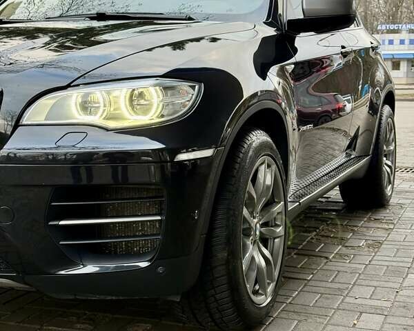 Чорний БМВ Х6, об'ємом двигуна 3 л та пробігом 247 тис. км за 22900 $, фото 5 на Automoto.ua