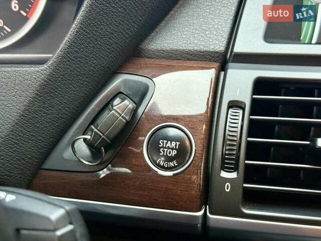 Чорний БМВ Х6, об'ємом двигуна 3 л та пробігом 247 тис. км за 22900 $, фото 41 на Automoto.ua