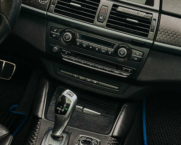 Чорний БМВ Х6, об'ємом двигуна 2.98 л та пробігом 280 тис. км за 16500 $, фото 14 на Automoto.ua