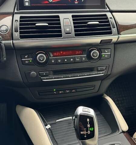 Черный БМВ Х6, объемом двигателя 2.98 л и пробегом 190 тыс. км за 18700 $, фото 15 на Automoto.ua