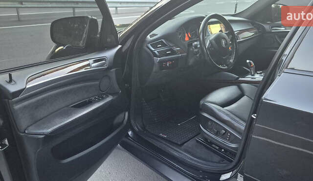 Черный БМВ Х6, объемом двигателя 3 л и пробегом 214 тыс. км за 15500 $, фото 21 на Automoto.ua