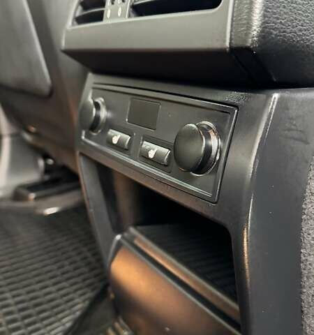 Черный БМВ Х6, объемом двигателя 2.98 л и пробегом 190 тыс. км за 18700 $, фото 13 на Automoto.ua