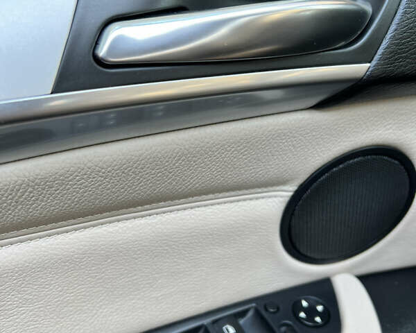 Черный БМВ Х6, объемом двигателя 3 л и пробегом 155 тыс. км за 29999 $, фото 15 на Automoto.ua