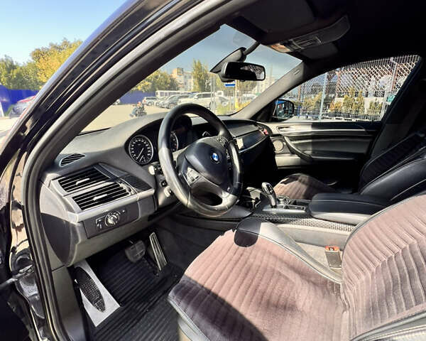 Черный БМВ Х6, объемом двигателя 3 л и пробегом 208 тыс. км за 18500 $, фото 10 на Automoto.ua