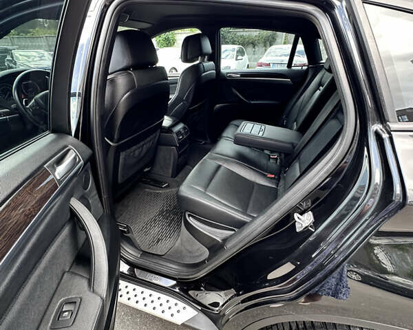 Черный БМВ Х6, объемом двигателя 3 л и пробегом 140 тыс. км за 23000 $, фото 20 на Automoto.ua