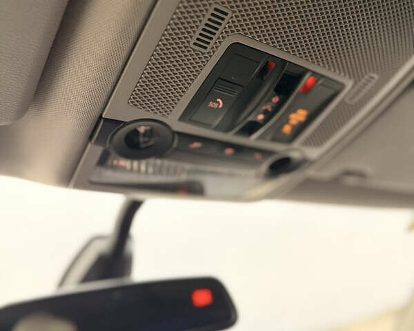 Черный БМВ Х6, объемом двигателя 2.98 л и пробегом 144 тыс. км за 19200 $, фото 43 на Automoto.ua