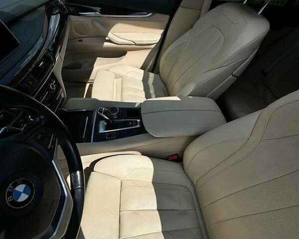 Черный БМВ Х6, объемом двигателя 2.99 л и пробегом 220 тыс. км за 35000 $, фото 17 на Automoto.ua