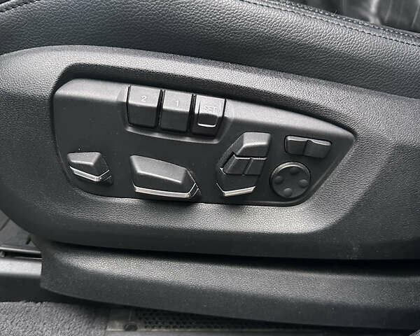 Черный БМВ Х6, объемом двигателя 2.99 л и пробегом 253 тыс. км за 29000 $, фото 13 на Automoto.ua