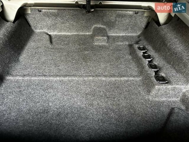 Черный БМВ Х6, объемом двигателя 2.98 л и пробегом 159 тыс. км за 29500 $, фото 71 на Automoto.ua