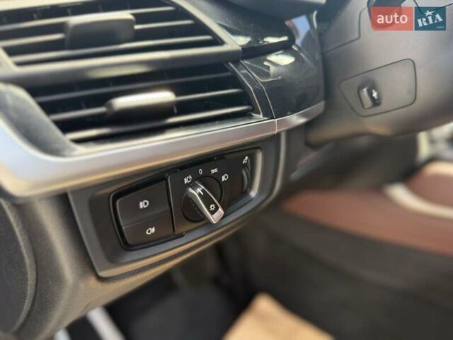 Черный БМВ Х6, объемом двигателя 2.99 л и пробегом 221 тыс. км за 37600 $, фото 27 на Automoto.ua