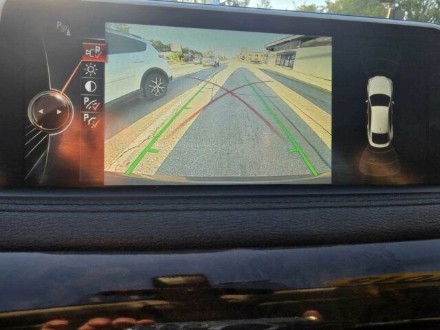 Черный БМВ Х6, объемом двигателя 3 л и пробегом 73 тыс. км за 16000 $, фото 13 на Automoto.ua