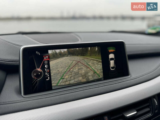 Черный БМВ Х6, объемом двигателя 2.99 л и пробегом 172 тыс. км за 38000 $, фото 46 на Automoto.ua