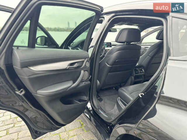 Черный БМВ Х6, объемом двигателя 2.99 л и пробегом 172 тыс. км за 38000 $, фото 49 на Automoto.ua