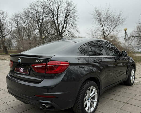 Черный БМВ Х6, объемом двигателя 2.98 л и пробегом 166 тыс. км за 21000 $, фото 12 на Automoto.ua