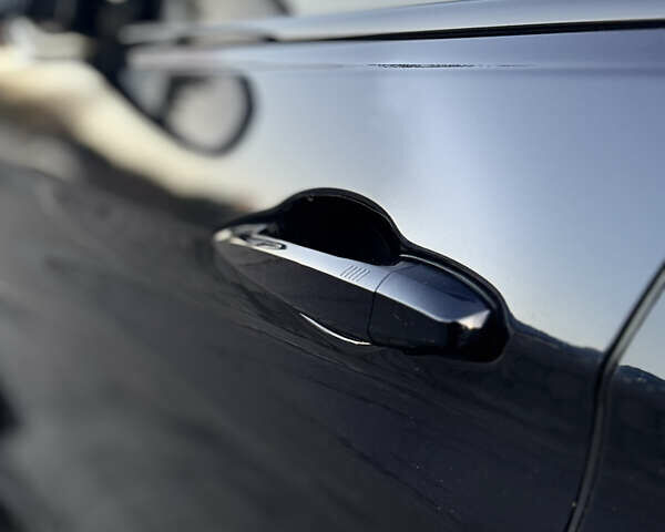 Чорний БМВ Х6, об'ємом двигуна 2.99 л та пробігом 217 тис. км за 35999 $, фото 12 на Automoto.ua