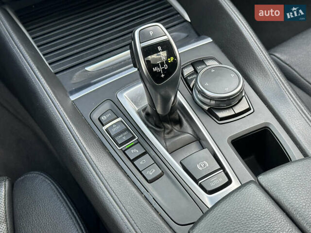 Чорний БМВ Х6, об'ємом двигуна 3 л та пробігом 166 тис. км за 22990 $, фото 56 на Automoto.ua